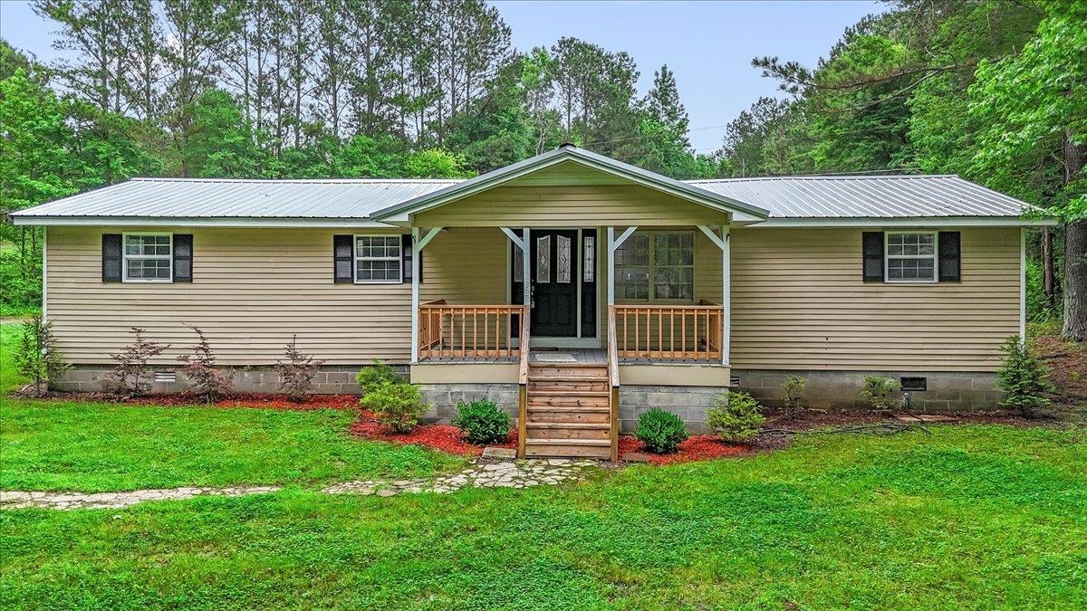 32 Co Rd 205