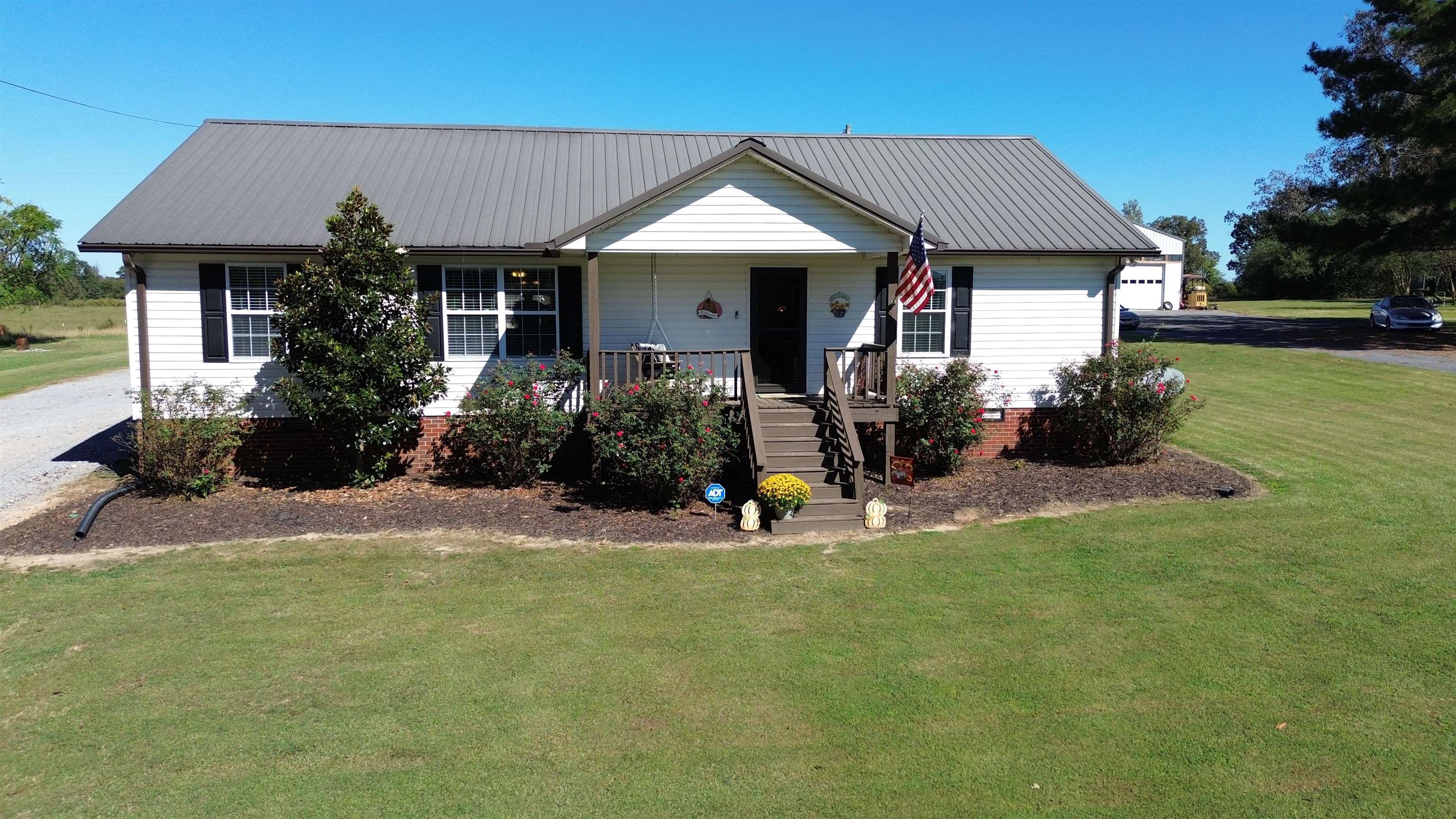 665 Co Rd 695