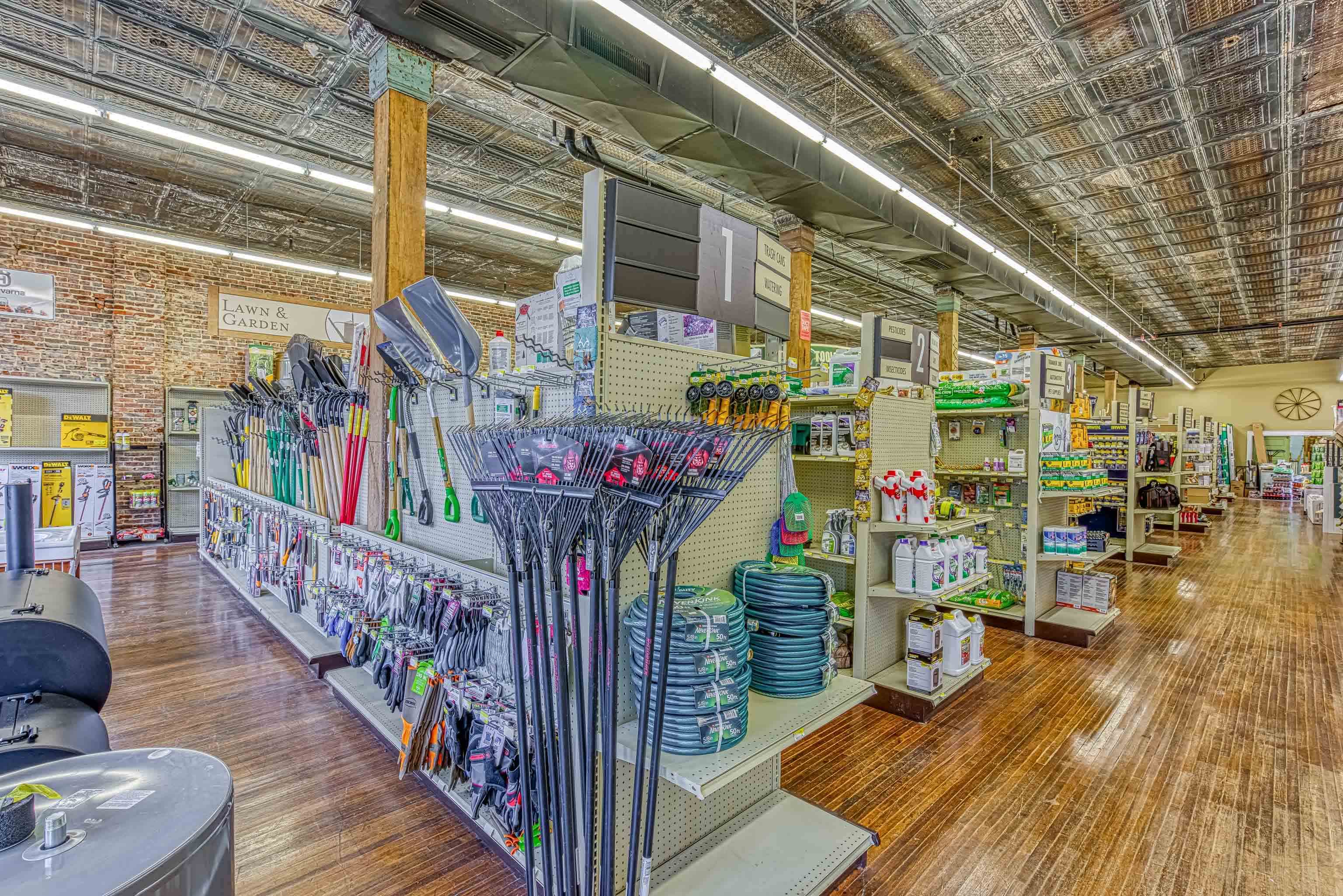 309 N Montgomery Ave