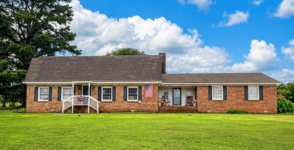Photo of 7281 Hwy 48, Russellville, AL 35654 (MLS # 529999)