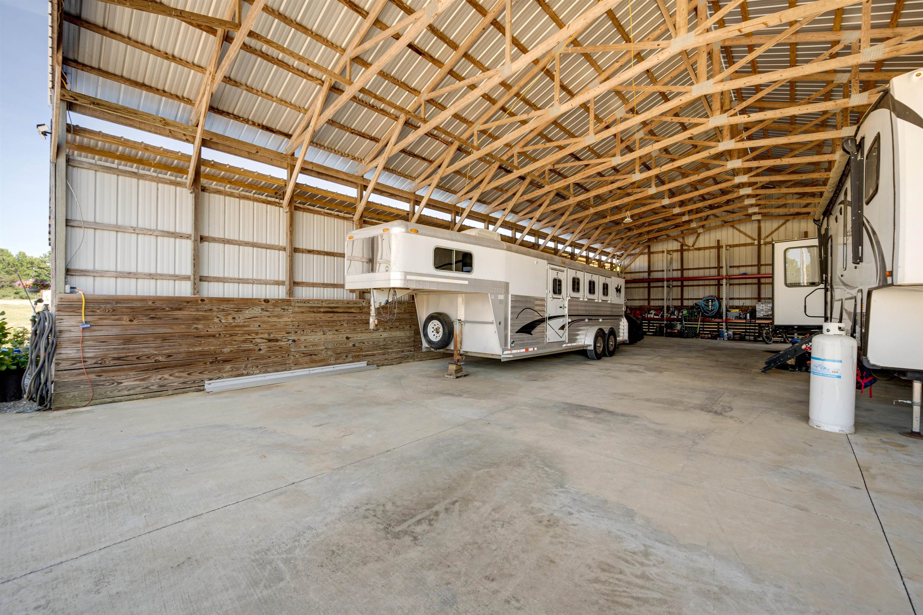 2283 Co Rd 447