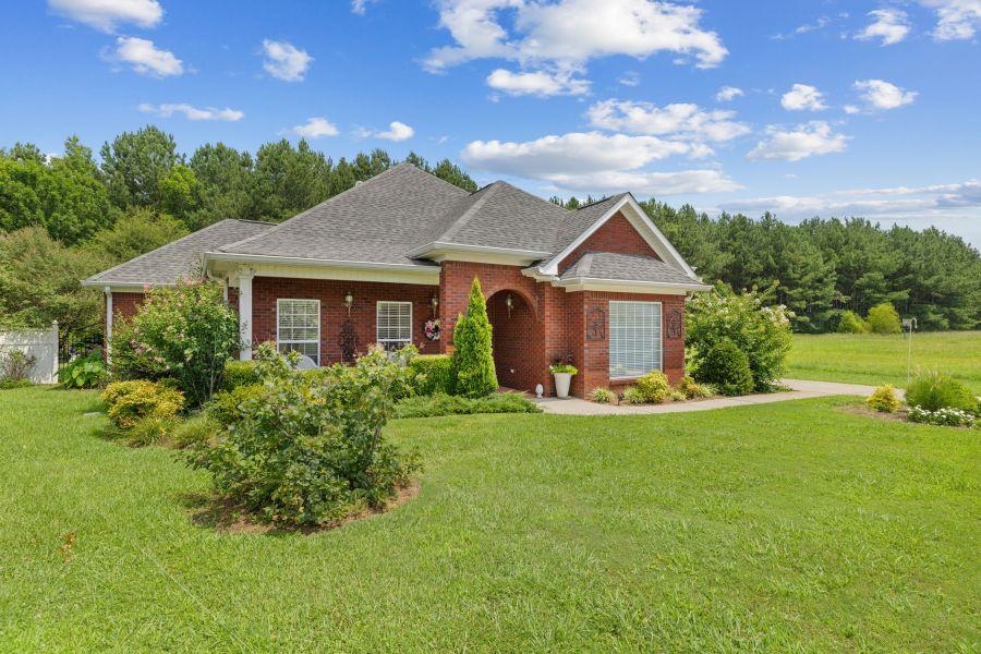 1604 Cherry Ln