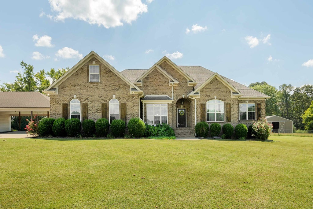 Photo of 2146 Co Rd 200, Florence, AL 35633 (MLS # 531001)