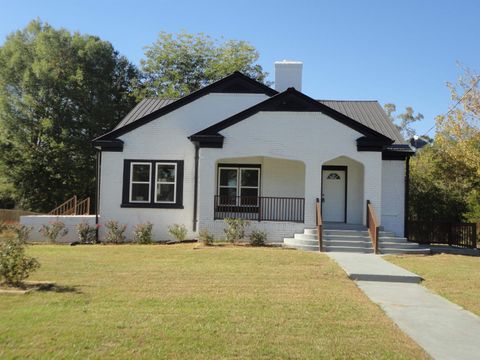 410 Blountsville St Hanceville AL