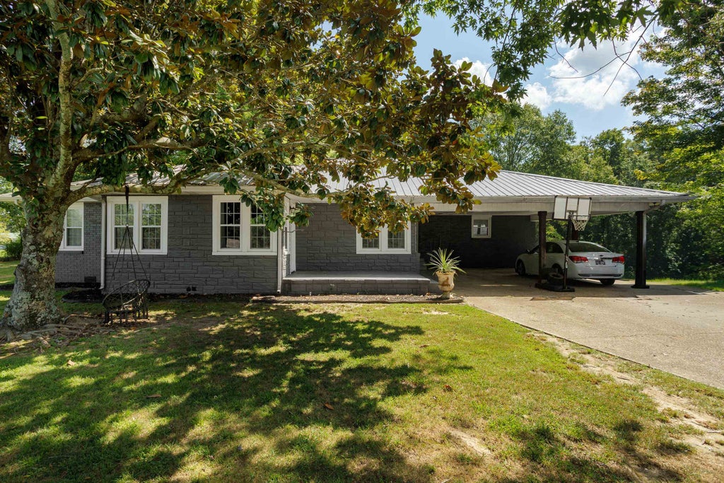 Photo of 8352 Hwy 17, Florence, AL 35633 (MLS # 531076)