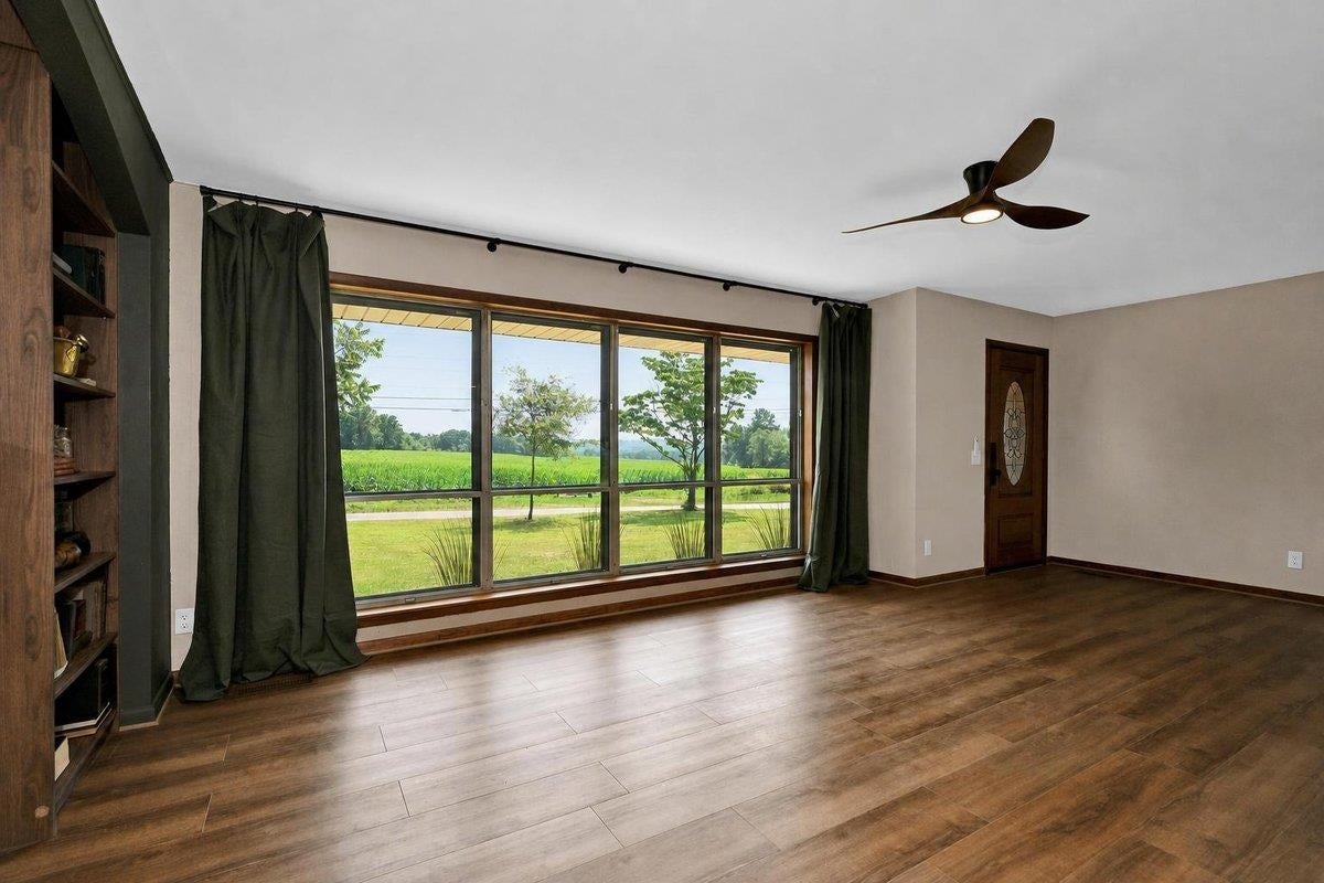 4553 Co Rd 1669