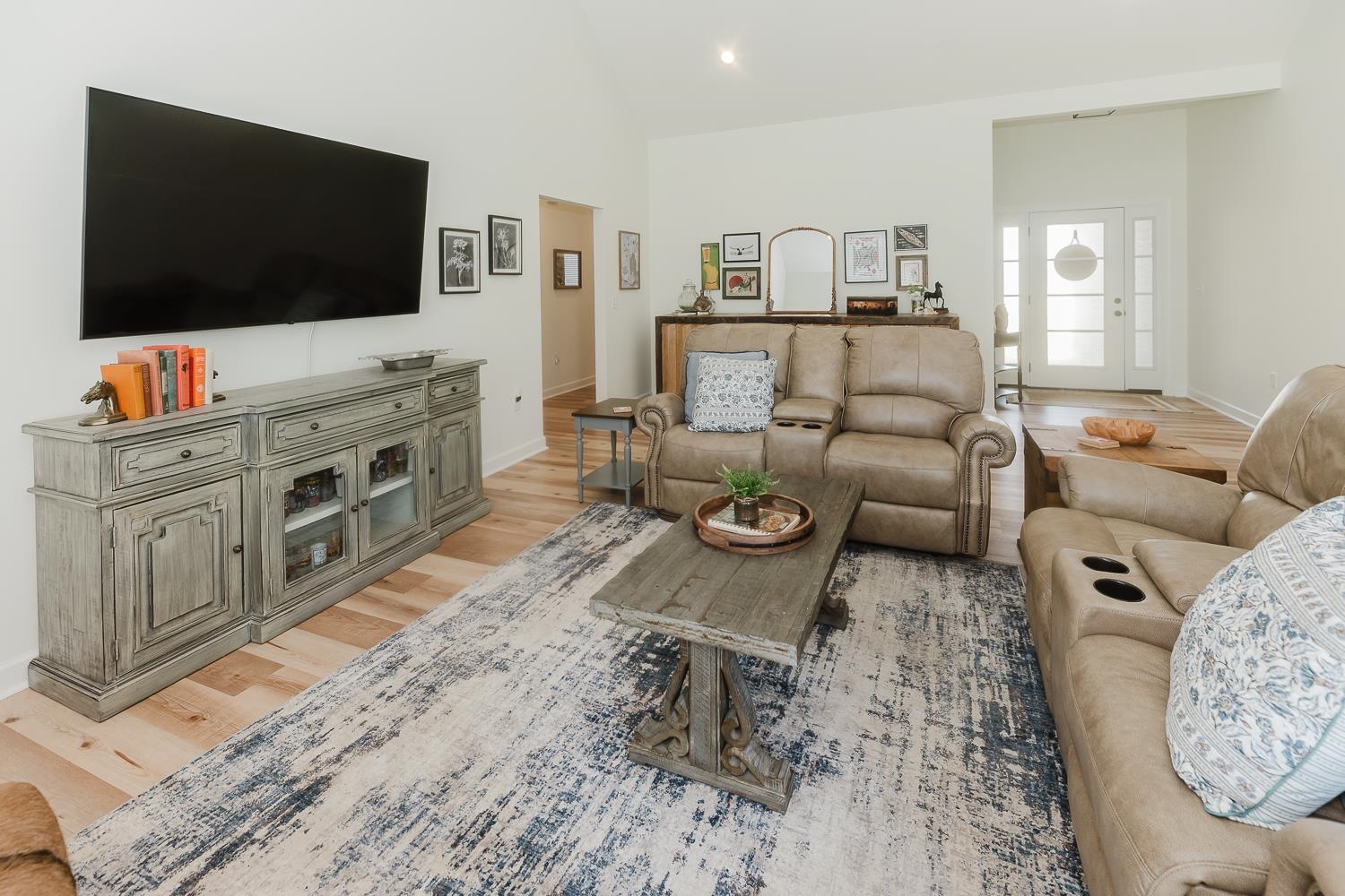 140 Spry Way - Photo 4