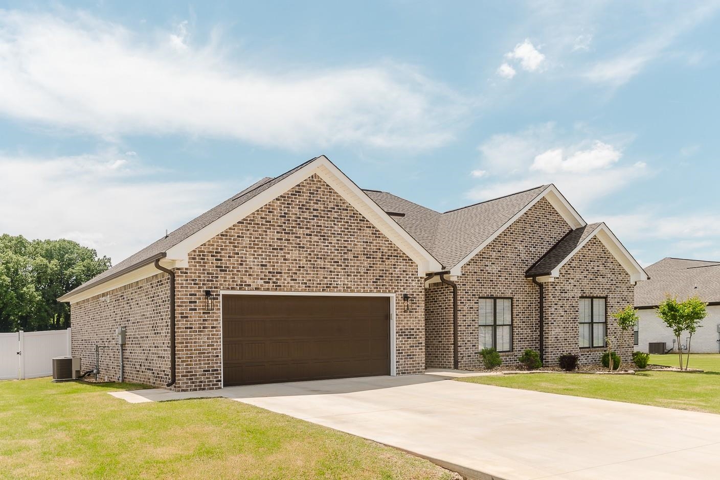 140 Spry Way - Photo 2