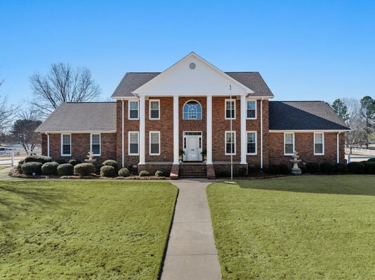 100 E MEADOW HILL DR, FLORENCE, AL 35633 - Image 31a722b40dece73f66b6ee4cc814c7bc/511791801