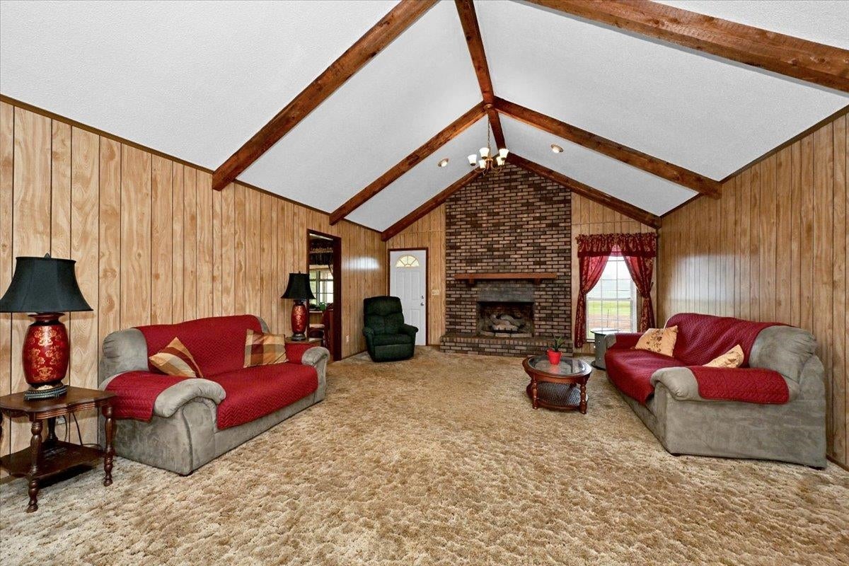 1717 Co Rd 566