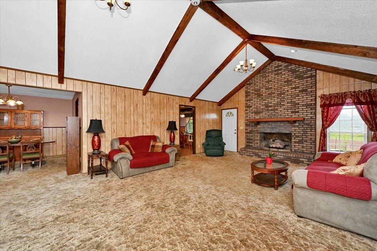 1717 Co Rd 566