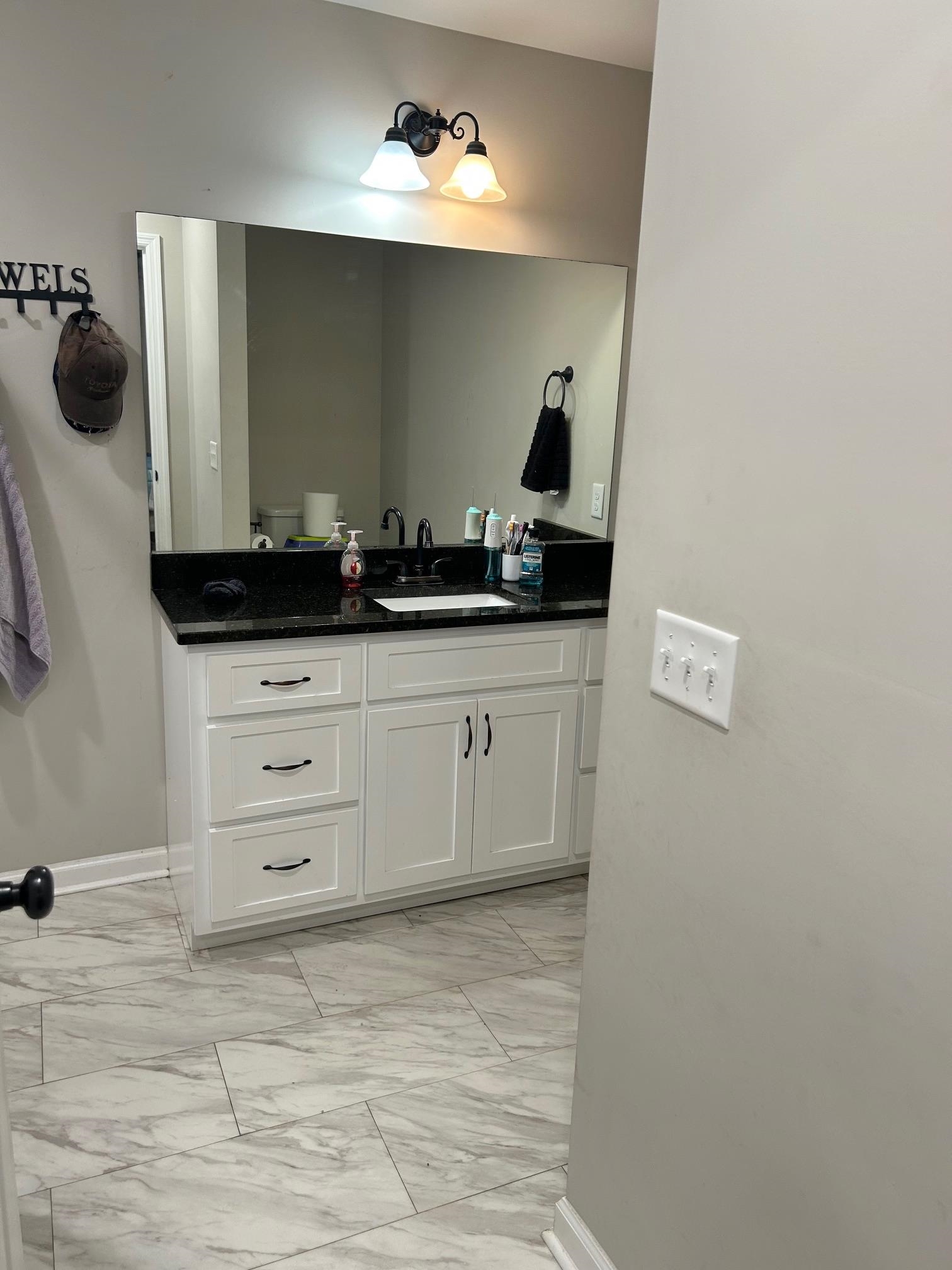 144 Fairbrook Cir