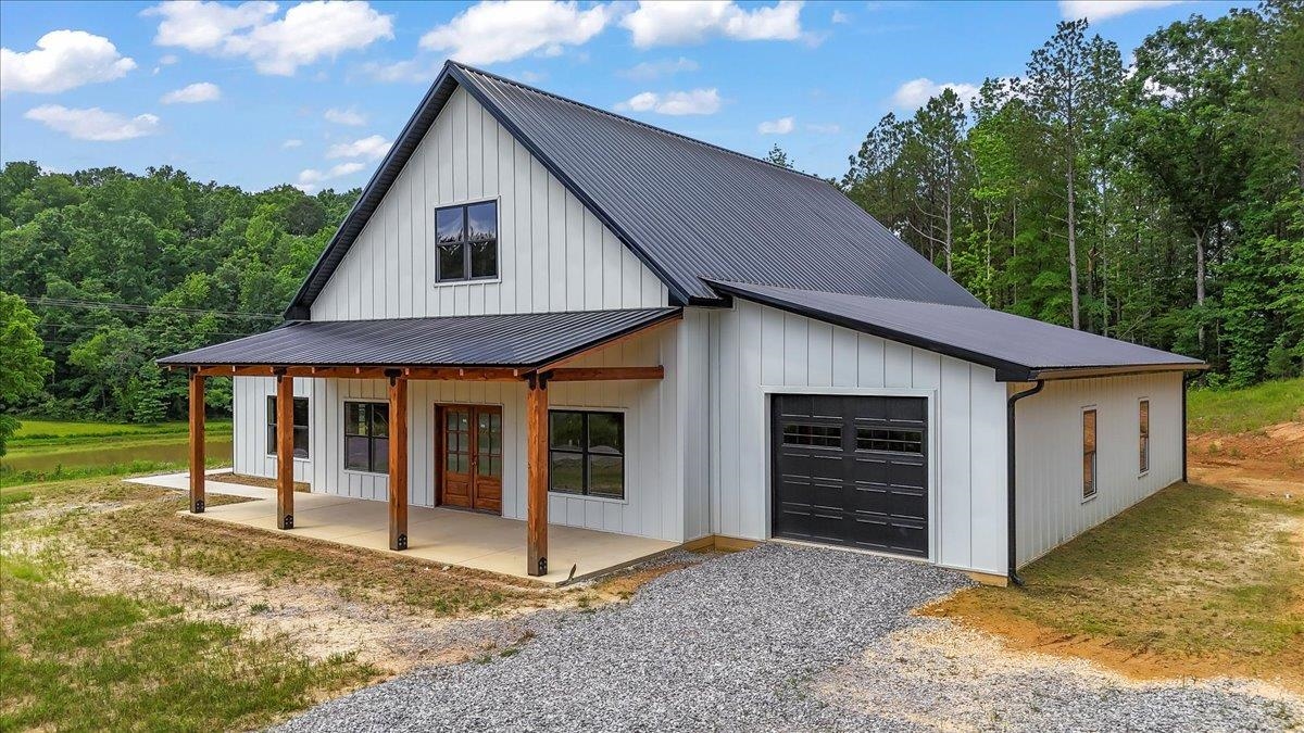658 Co Rd 587