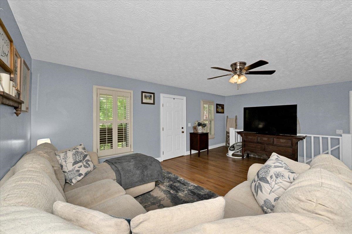 324 Co Rd 1419