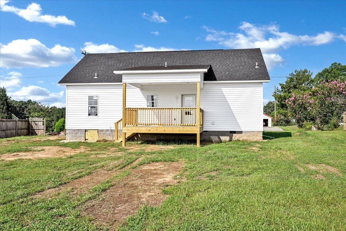 1121 Co Rd 617