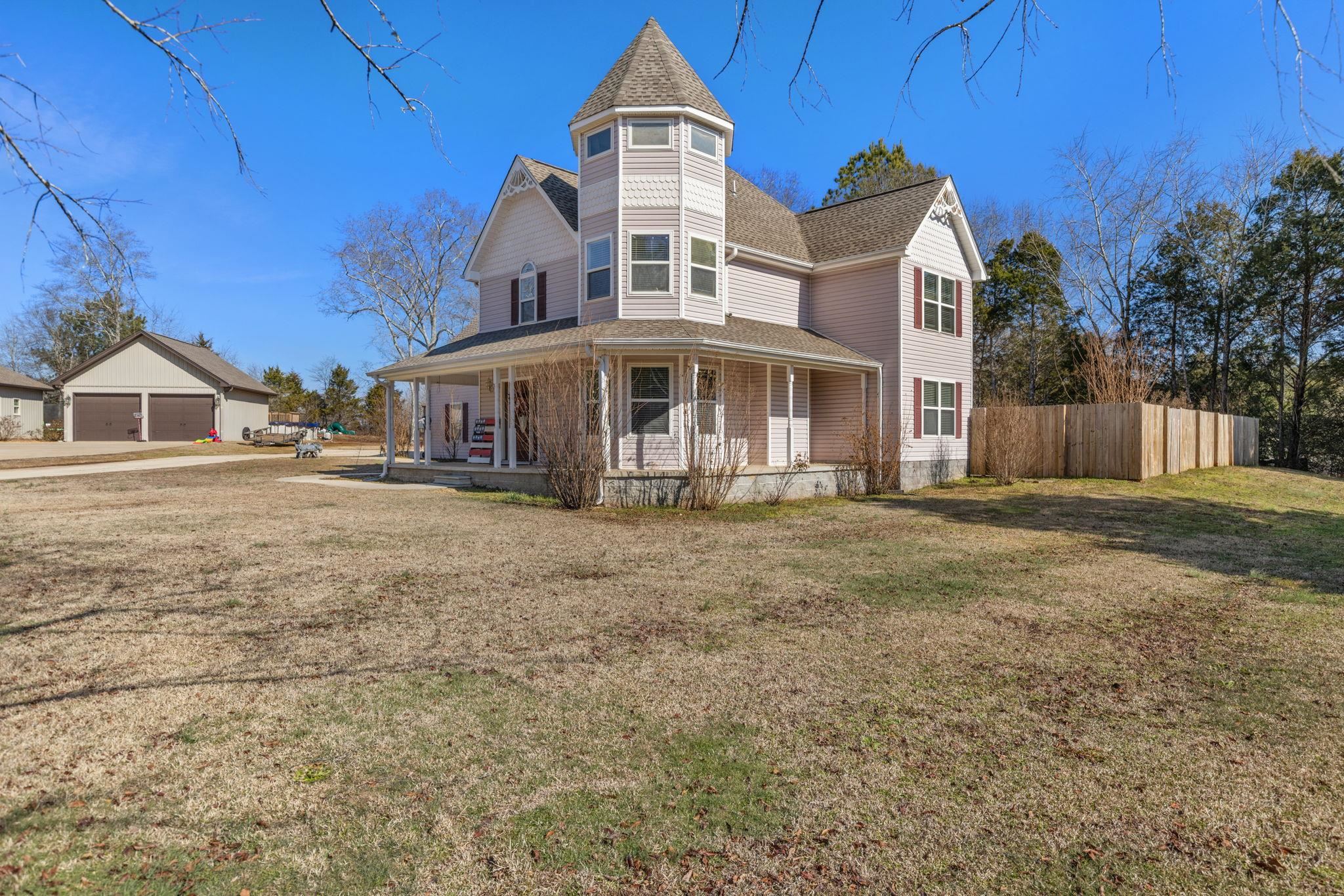 48 Maude Dr - Photo 3