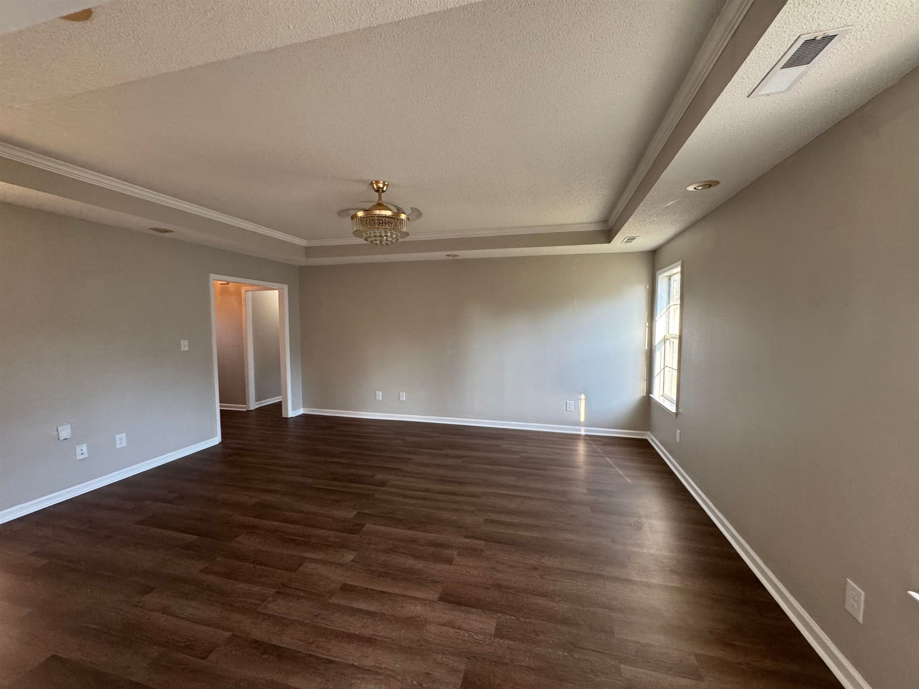 207 W Sheridan Ave - Photo 3
