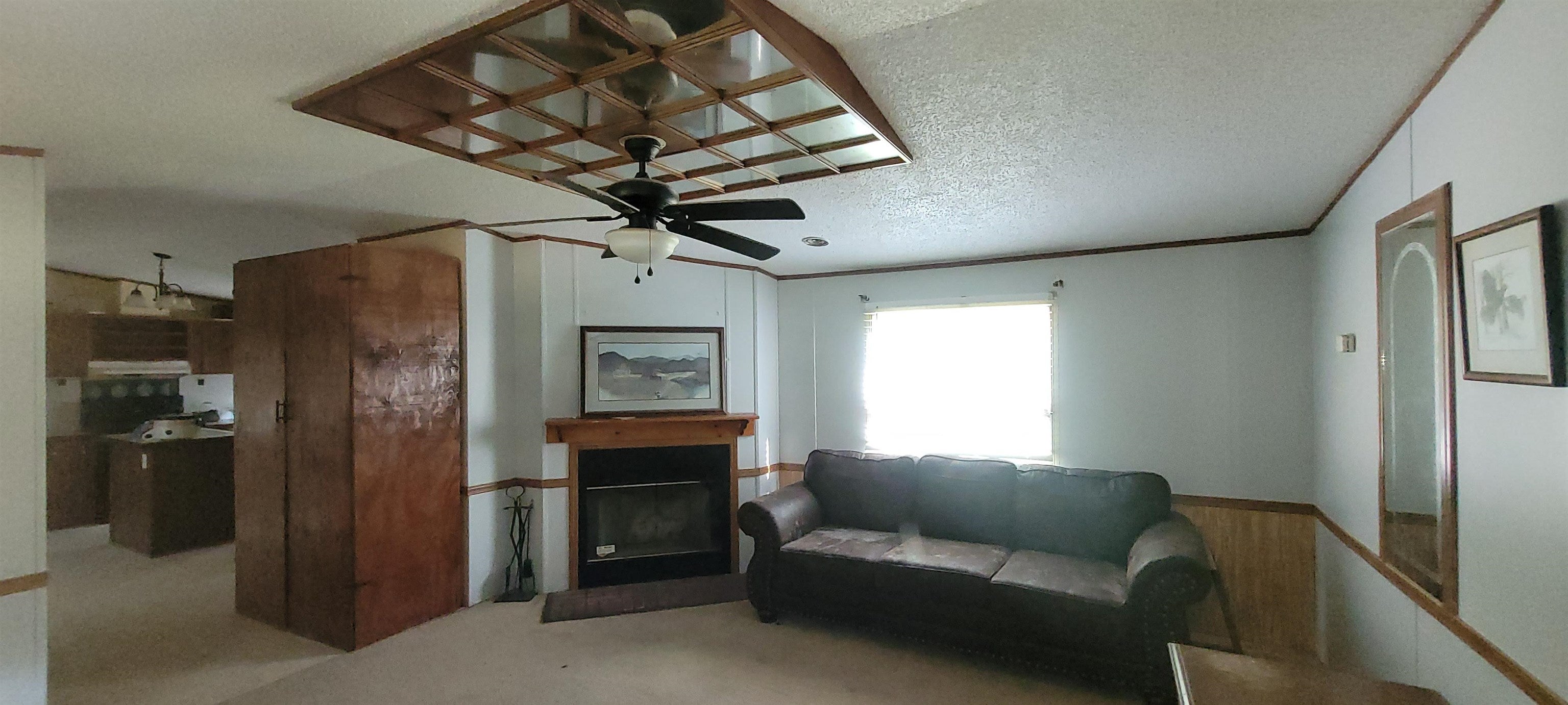 526 Co Rd 369 - Photo 3