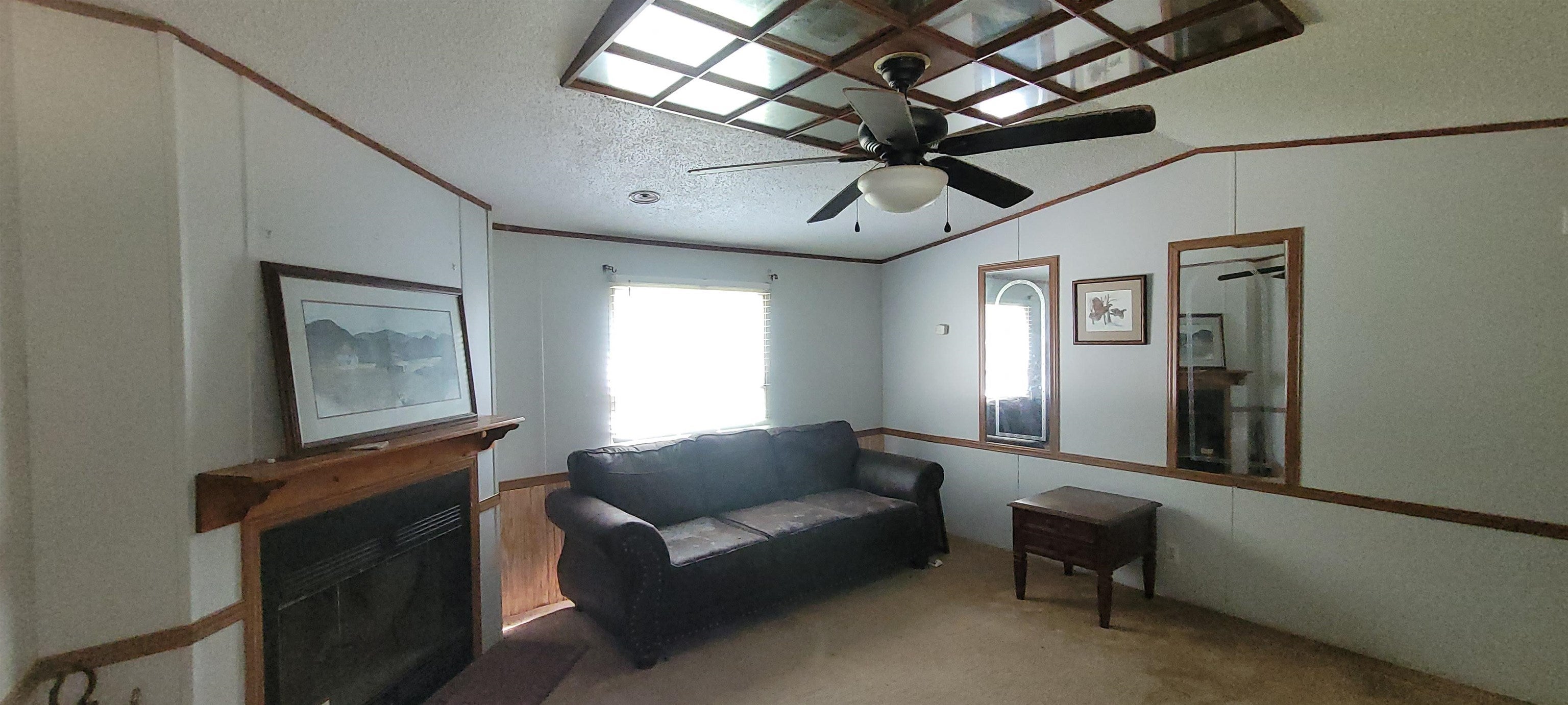 526 Co Rd 369 - Photo 4