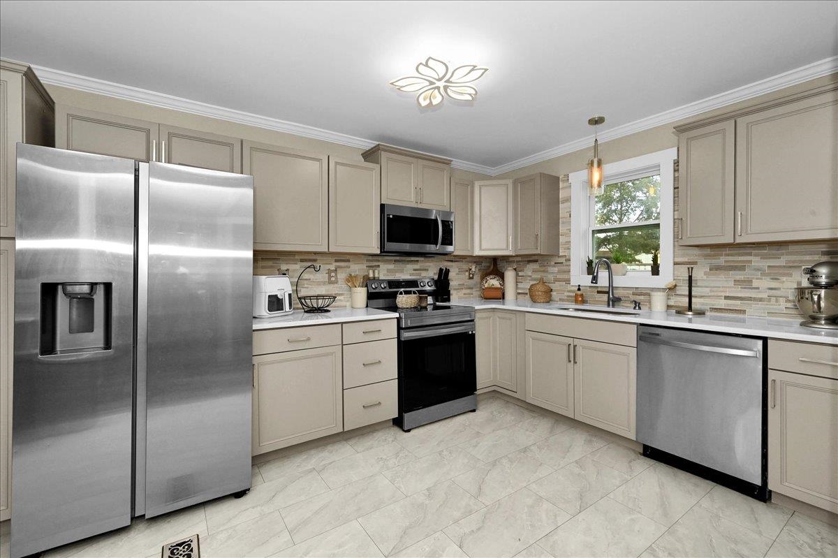 106 Co Rd 404