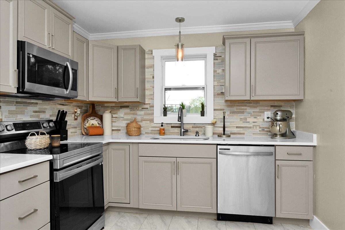 106 Co Rd 404