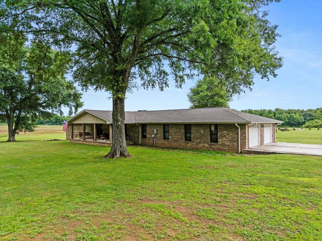 Photo of 12406 Co Rd 15, Florence, AL 35633 (MLS # 529479)
