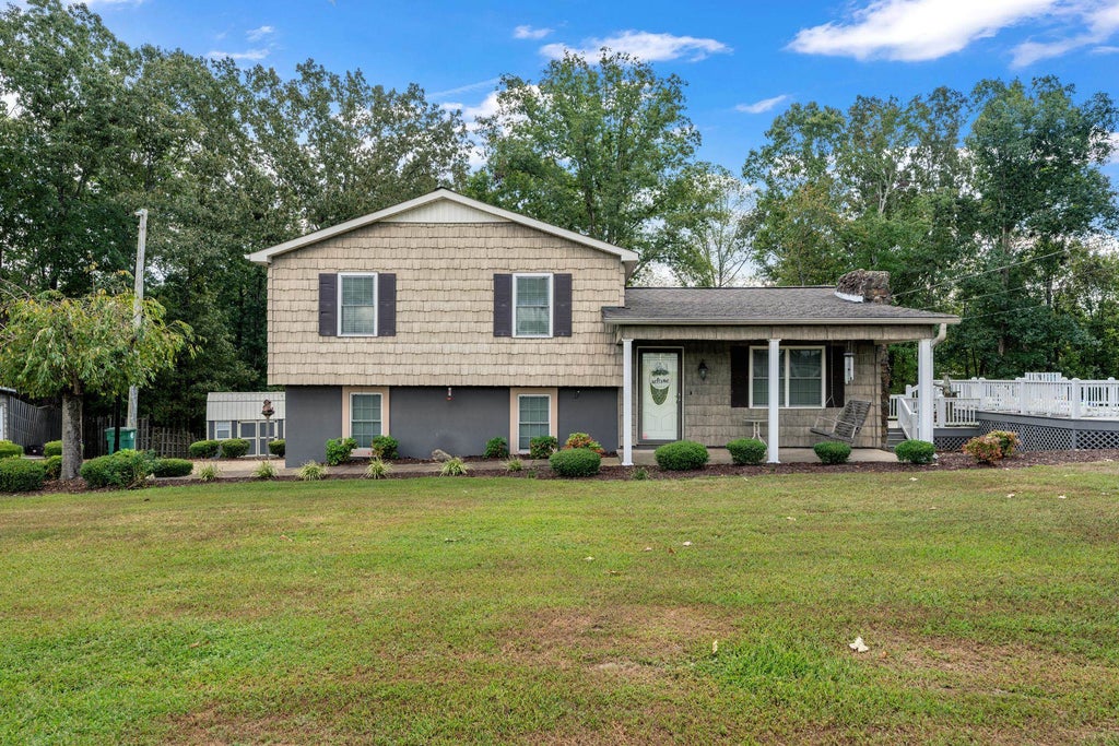 Photo of 327 Co Rd 1107, Vinemont, AL 35179 (MLS # 531616)