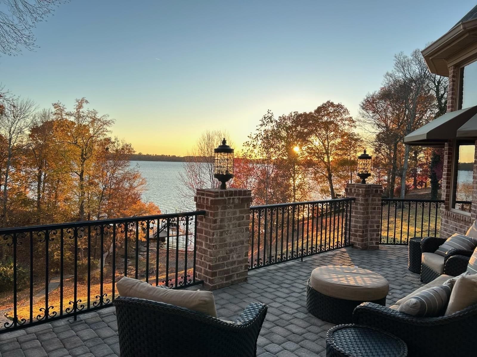 12955 Saint Andrews Dr