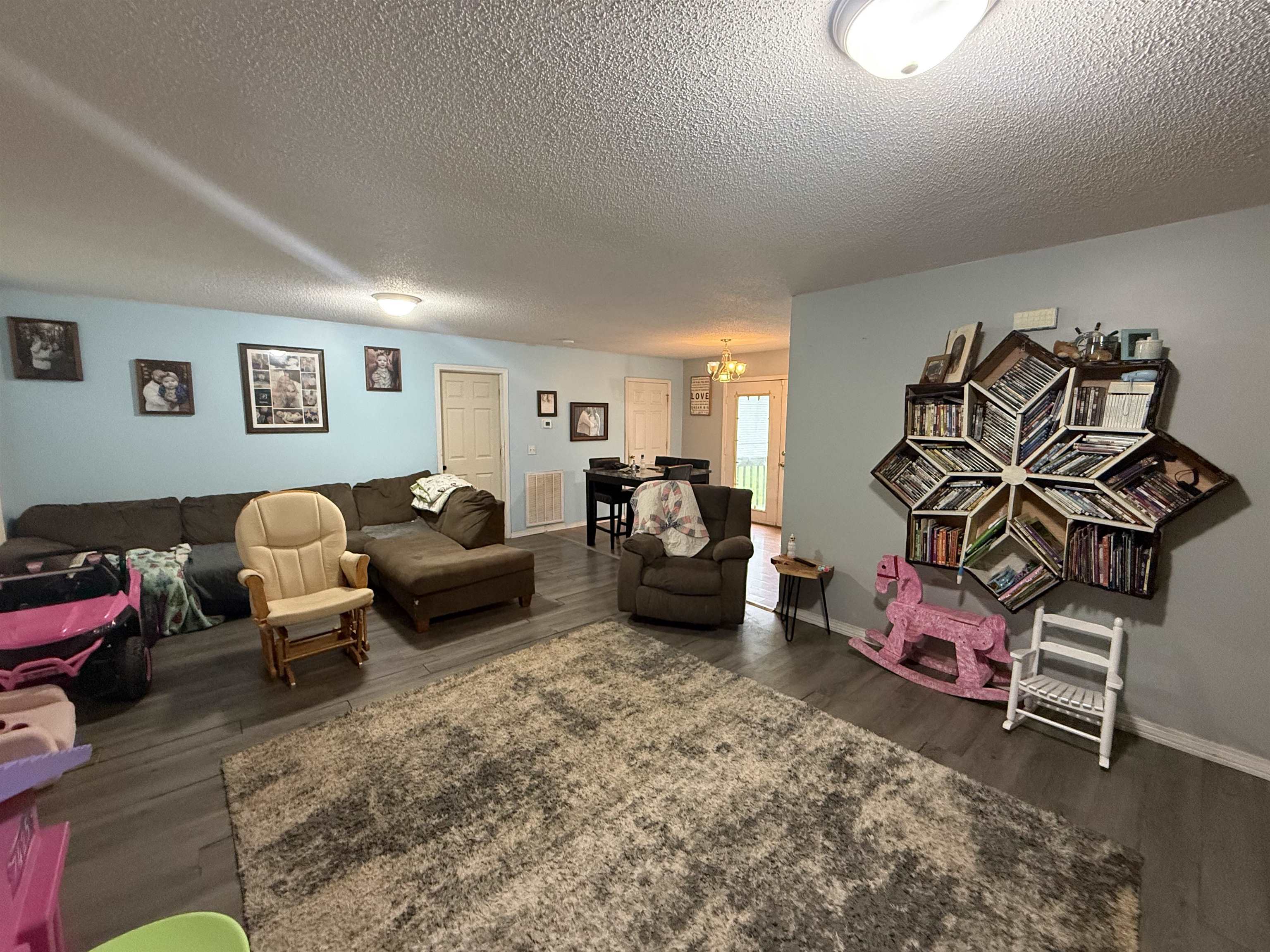 118 Helen Warren Vogel St NE