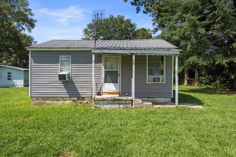 202 Williams Ave Hanceville AL 