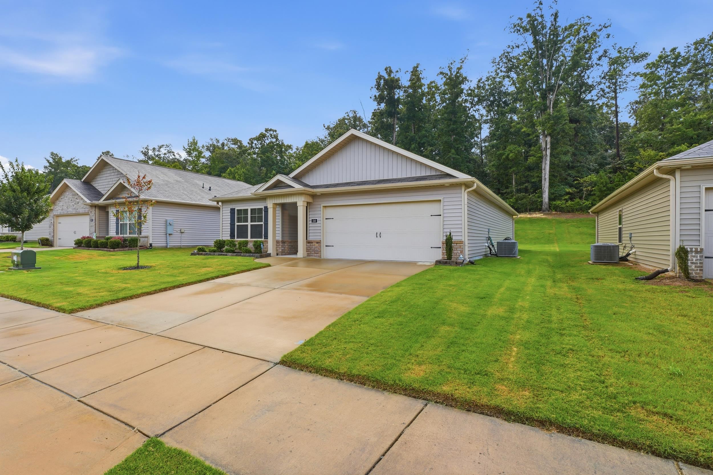 266 Ashland Dr