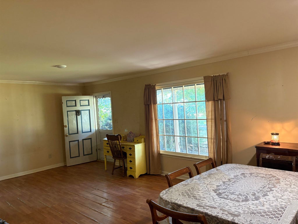 Photo of 501 W Portage Ave, Muscle Shoals, AL 35661 (MLS # 531722)