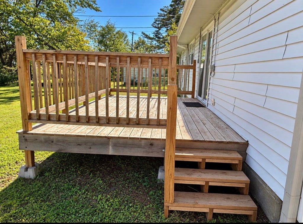 Photo of 1628 Monterey St SW, Cullman, AL 35055 (MLS # 531683)