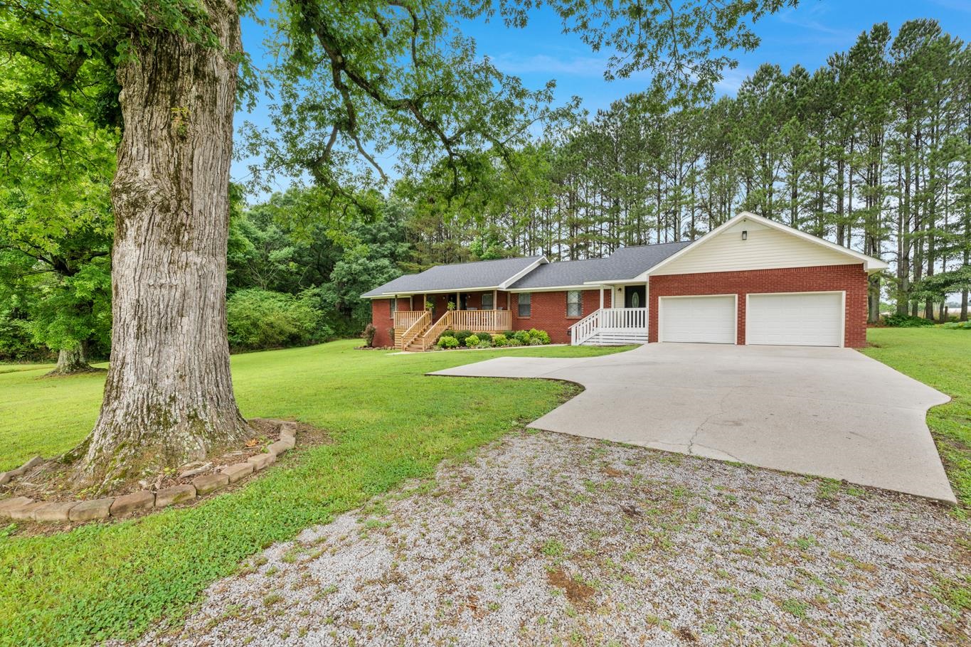 281 Co Rd 1210