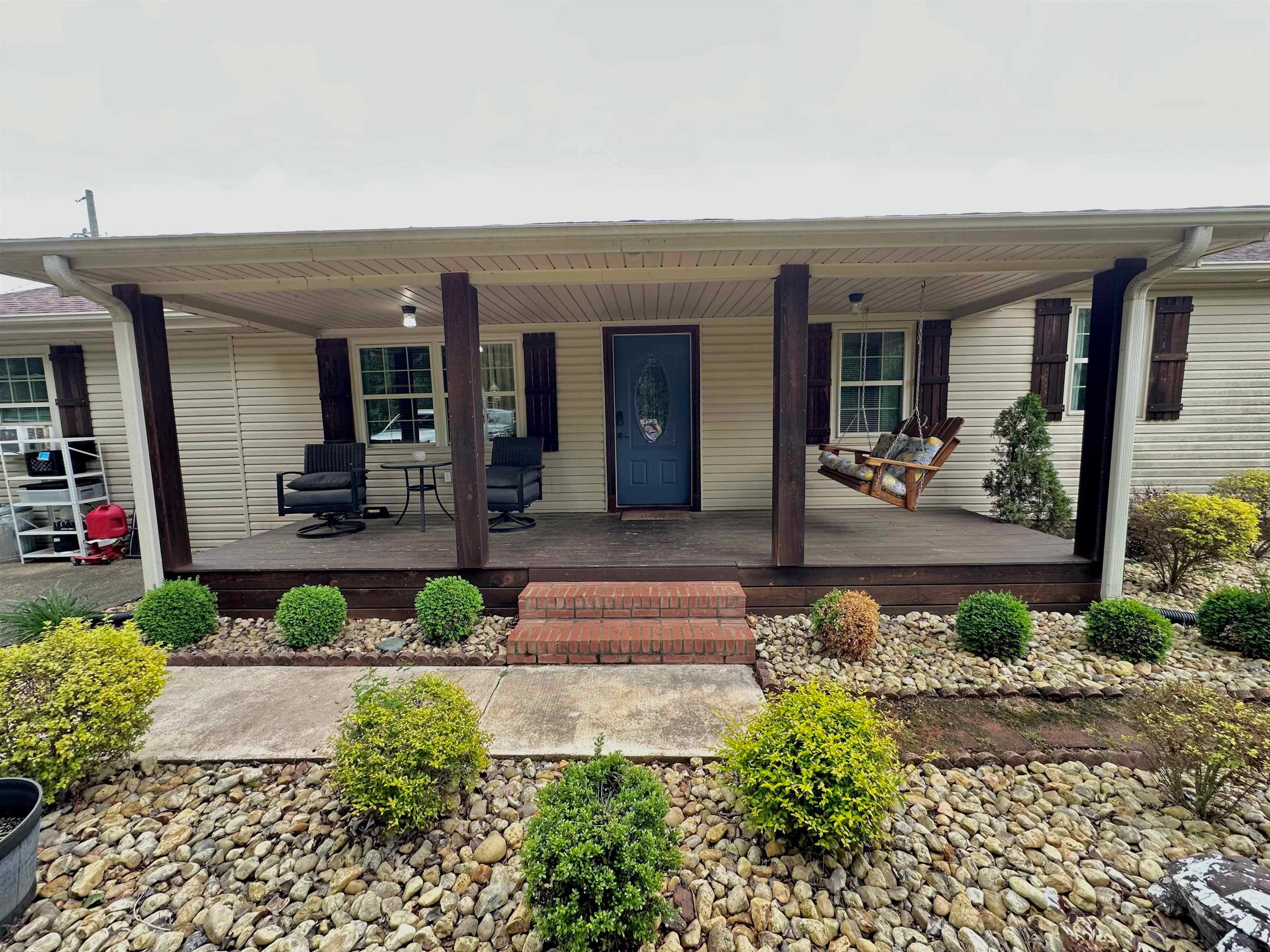 1270 Hatton School Rd - Photo 2