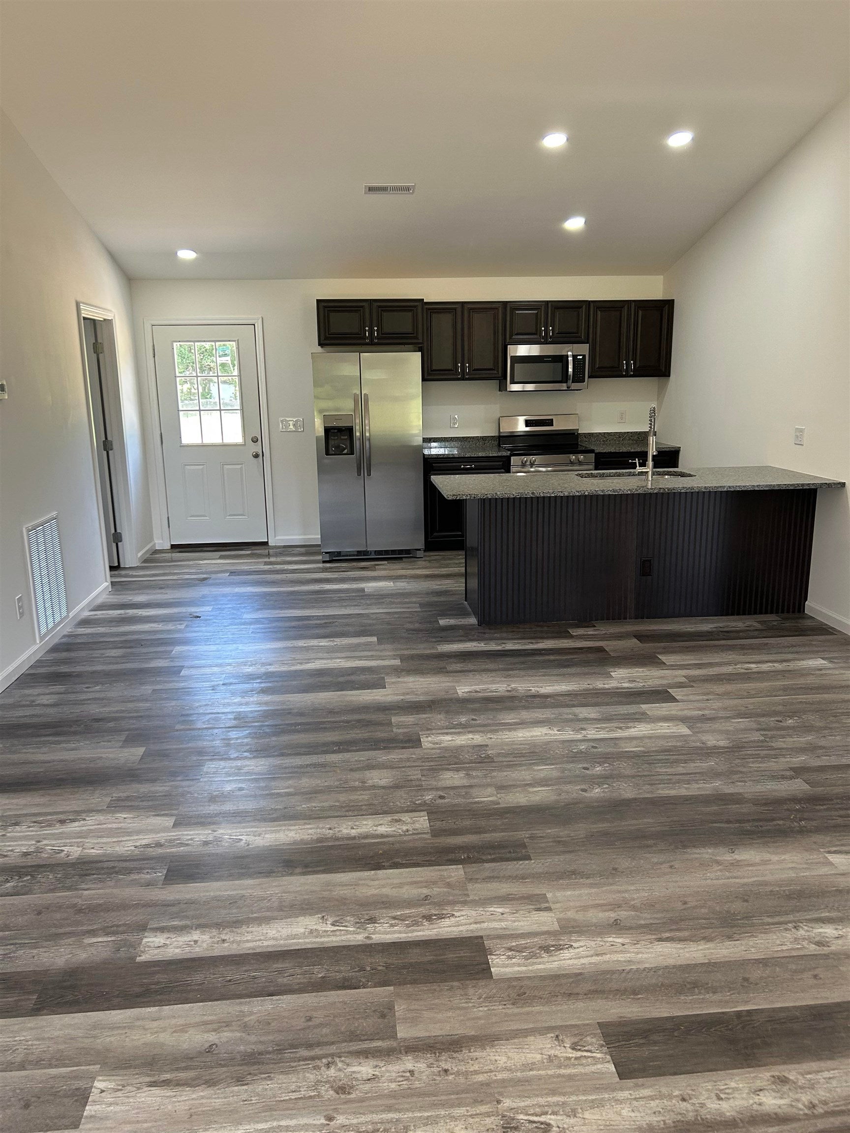 914 Co Rd 1459