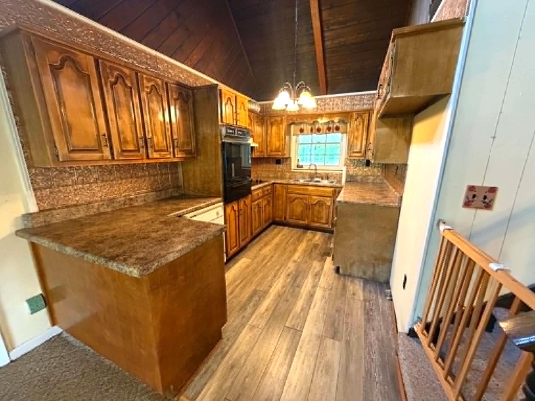 1911 Co Rd 852