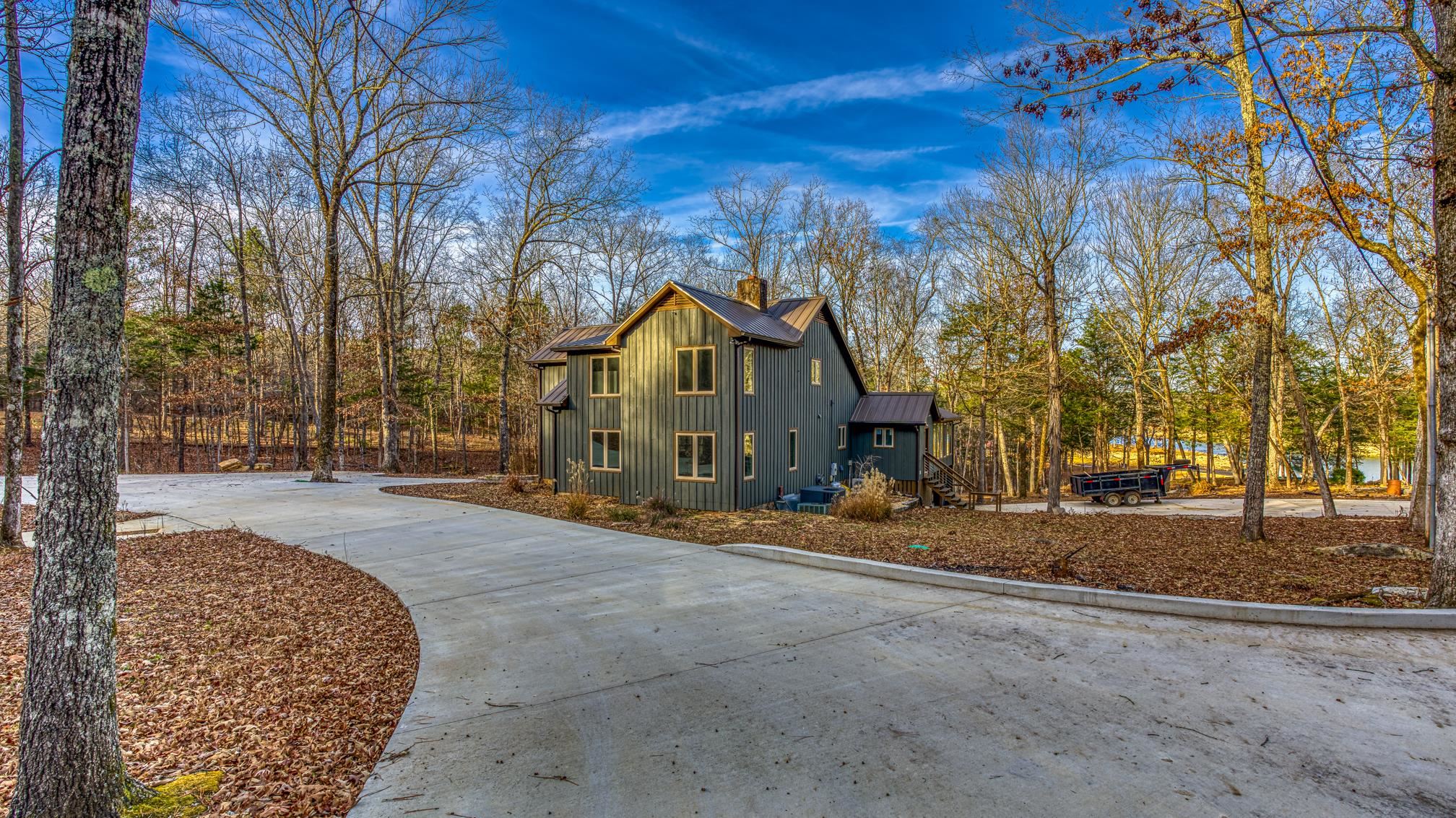 201 Morisette Dr