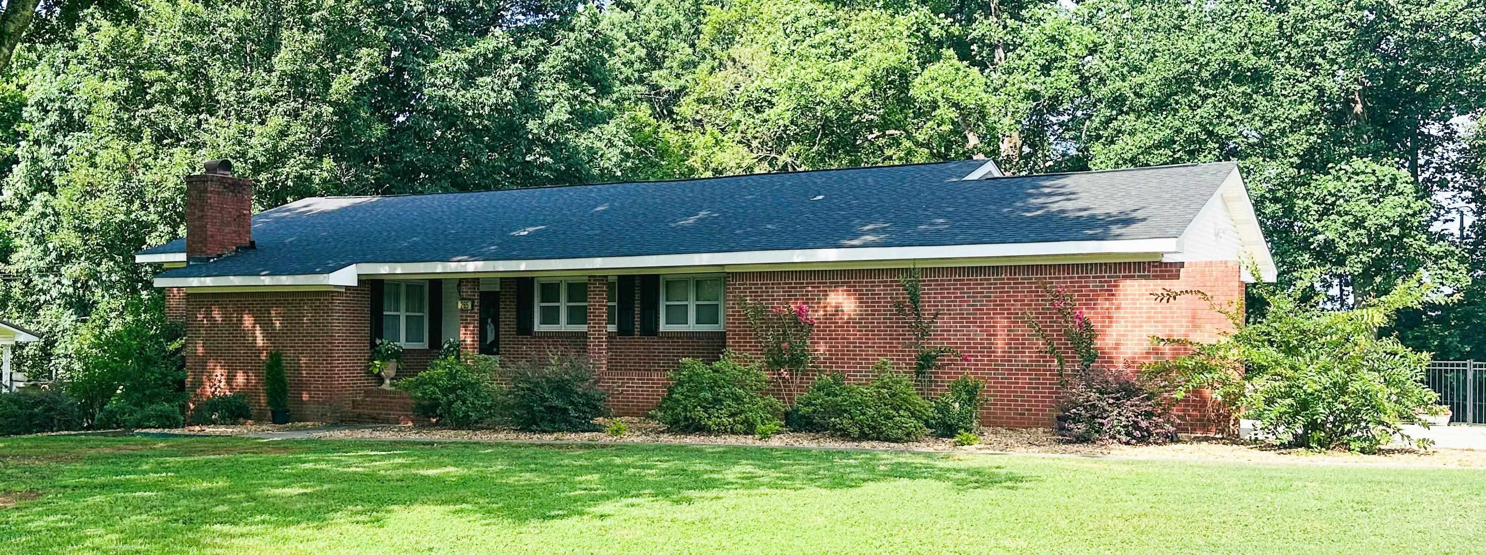 Photo 1 of 37 — 265 Skyline Dr, Russellville, AL 35653