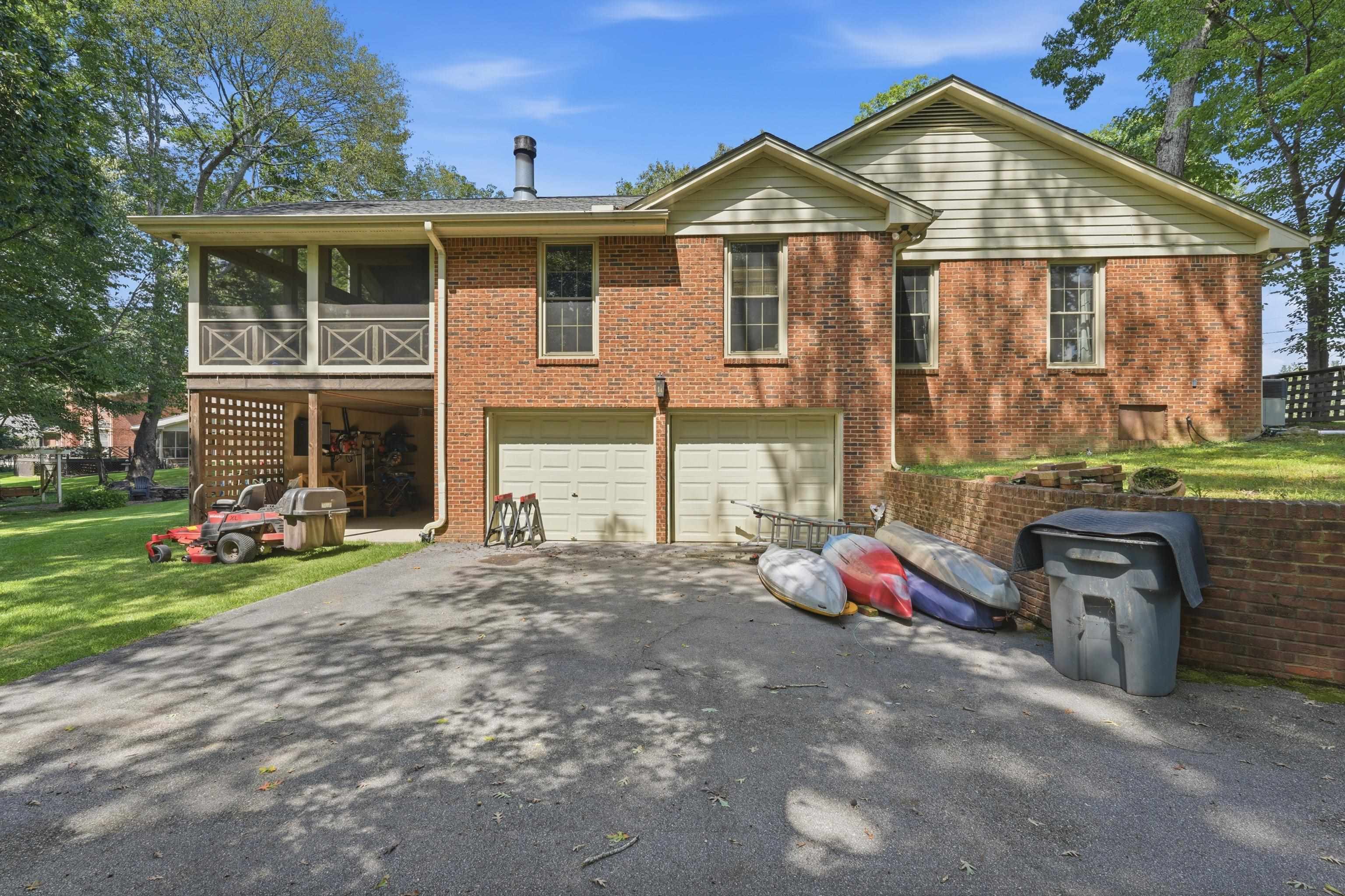 316 Harris Dr