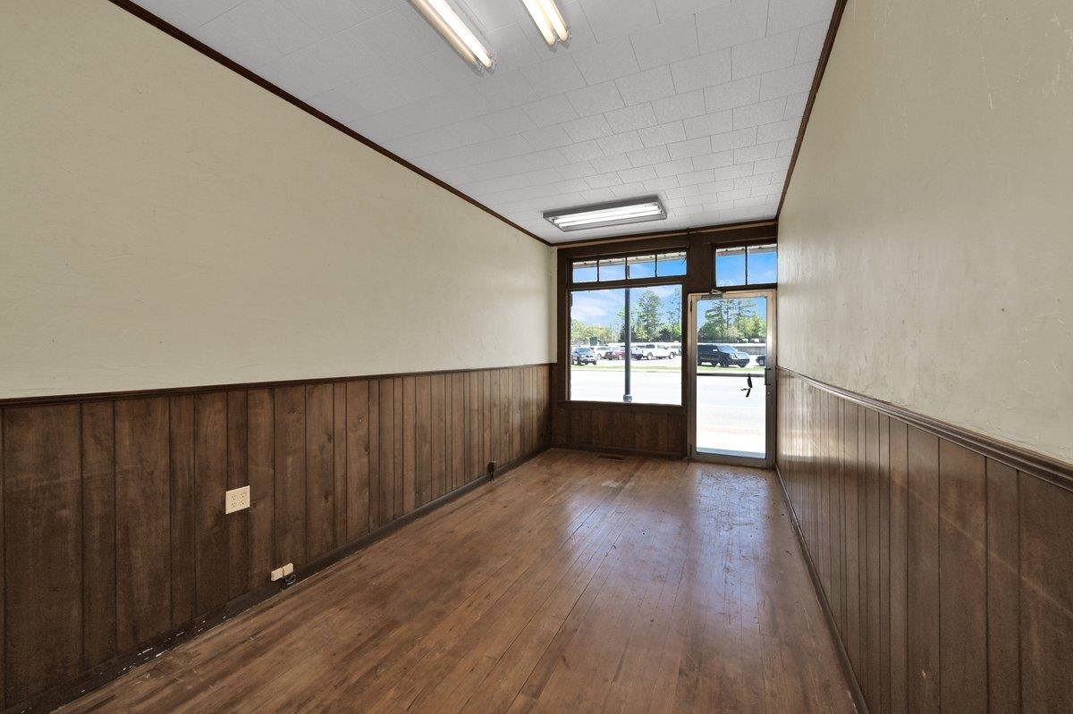 607 2nd Ave
