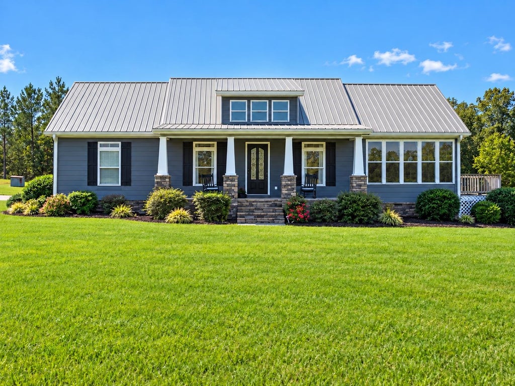 Photo of 295 Johnson Bottom Rd, Detroit, AL 35552 (MLS # 531434)