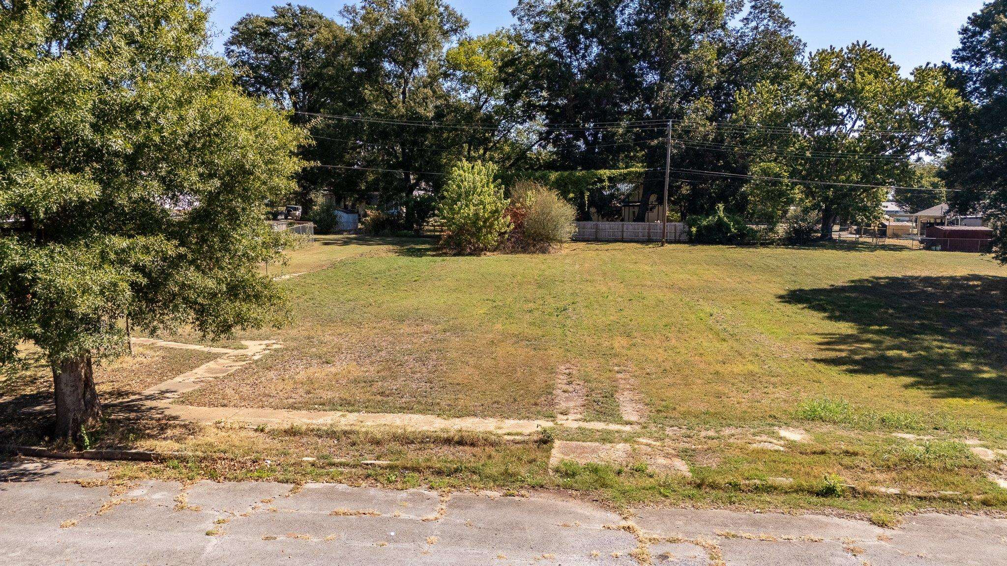 0 N Atlanta Ave