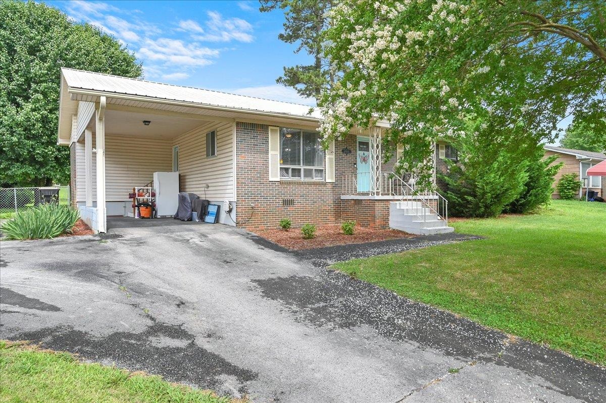 2015 Sandy Ave SW