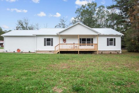 619 Blountsville St Hanceville AL 35077