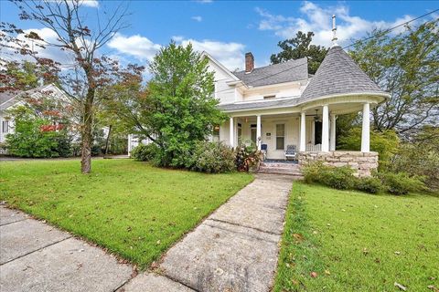 612 2nd Ave SE Cullman AL