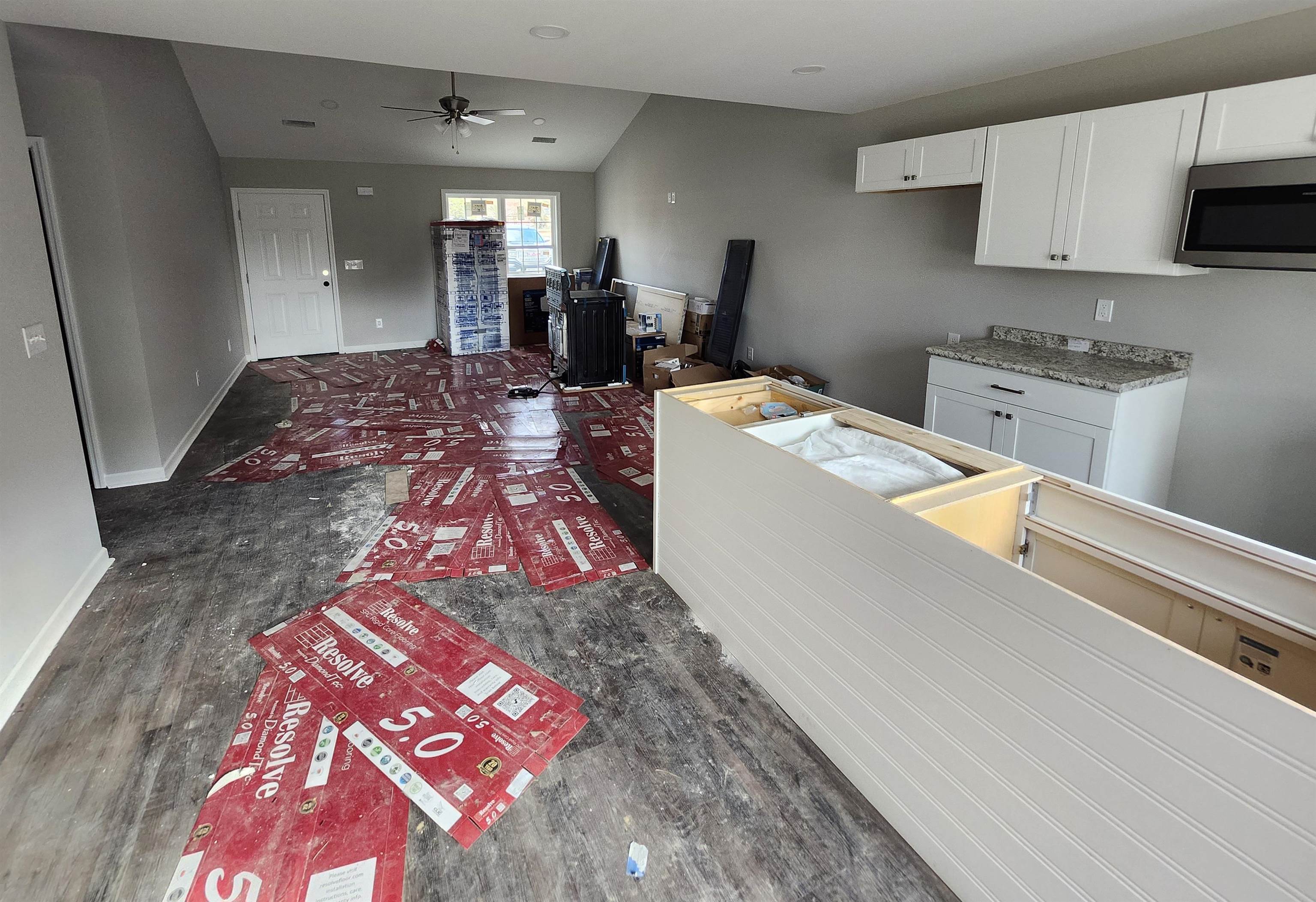 125 West Railroad Ave