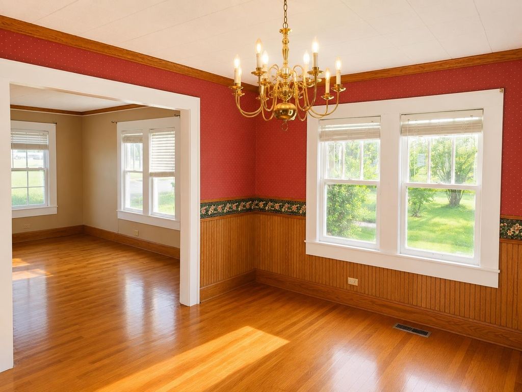 Photo of 566 SE 4th Ave, Hamilton, AL 35570 (MLS # 529754)
