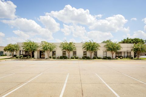 426 E Dr Hicks Blvd Florence AL 