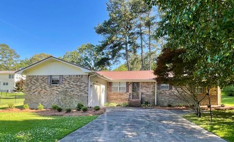 1608 Pansy St NW Cullman AL 
